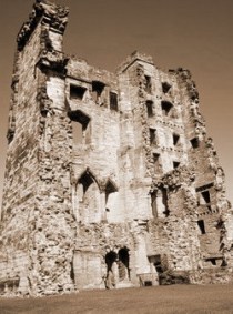 castle-ruin-1-s.jpg